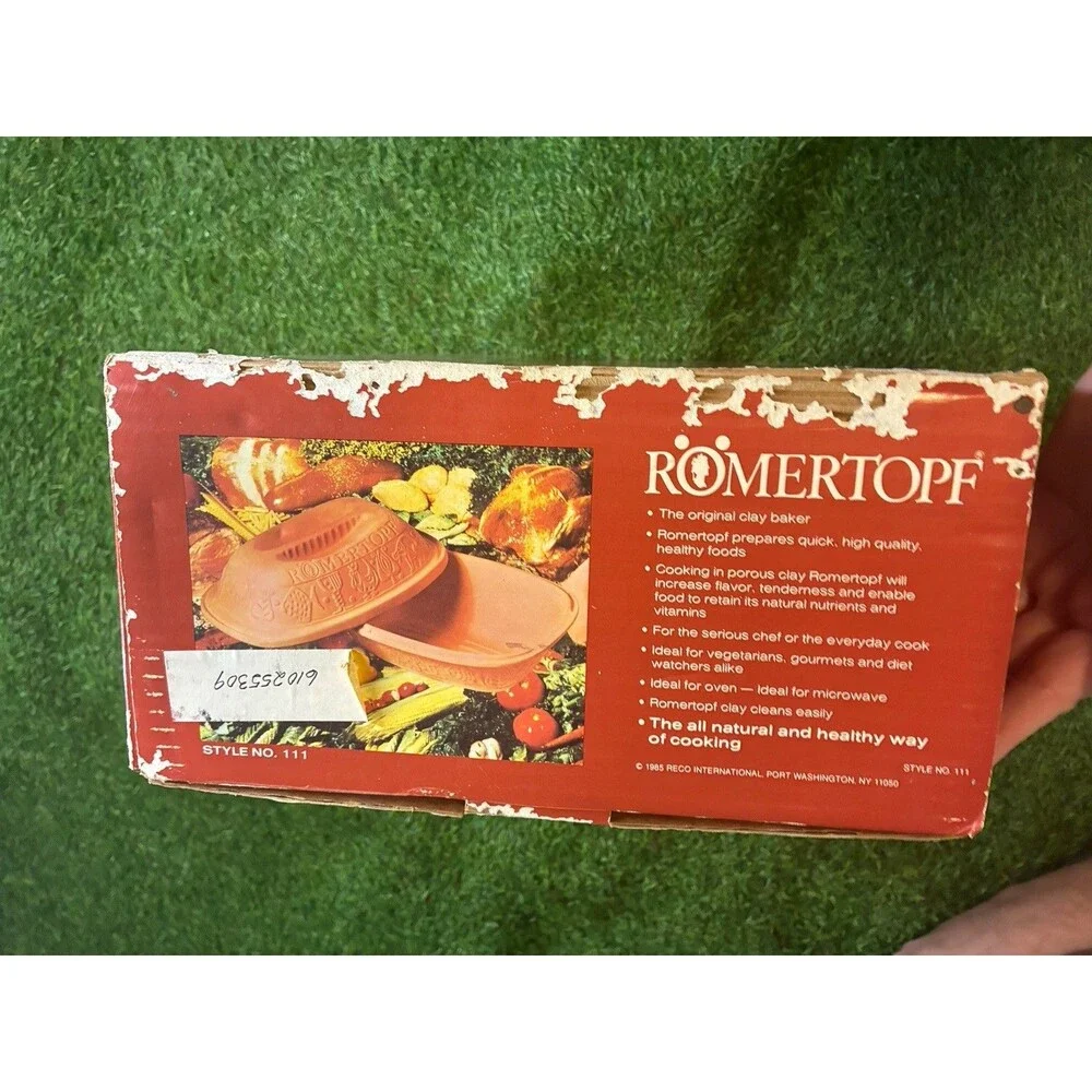 Römertopf 111 Clay Baker Roaster NOS New in Box Microwave Oven Cooker